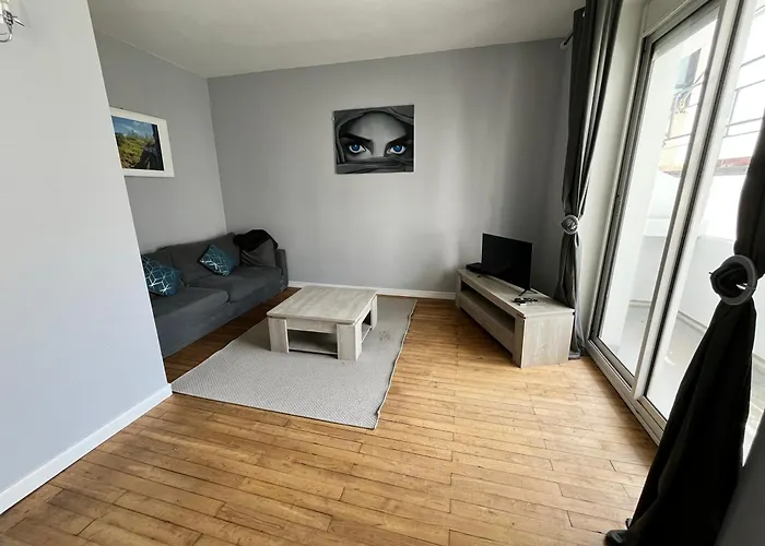 Gloriette 4pers Tv Et Wifi Lägenhet Nantes
